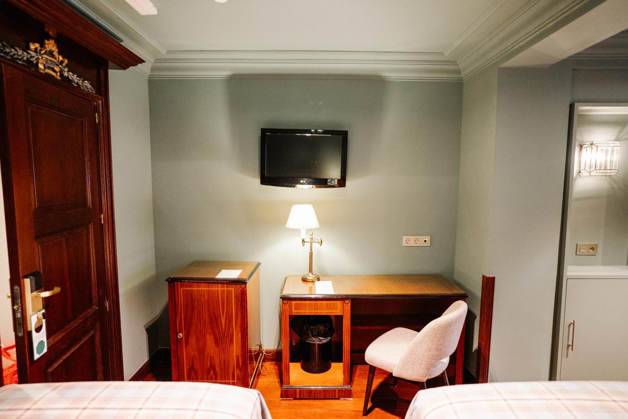Rice Reyes Catolicos Hotel Burgos Ngoại thất bức ảnh