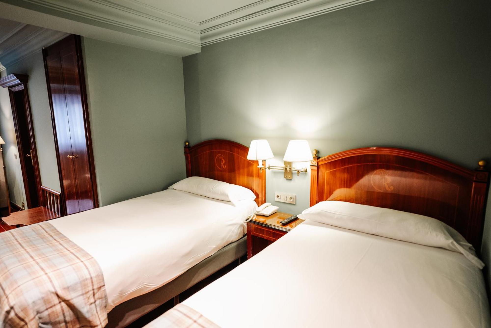 Rice Reyes Catolicos Hotel Burgos Ngoại thất bức ảnh