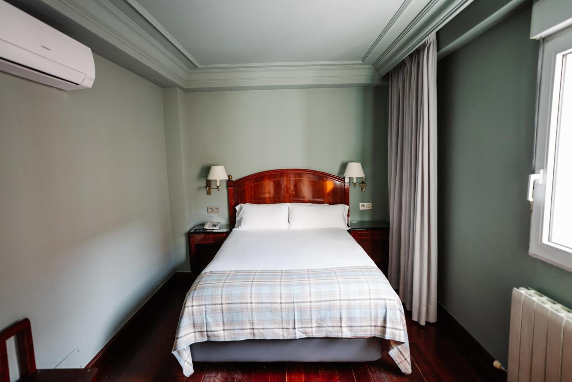 Rice Reyes Catolicos Hotel Burgos Ngoại thất bức ảnh